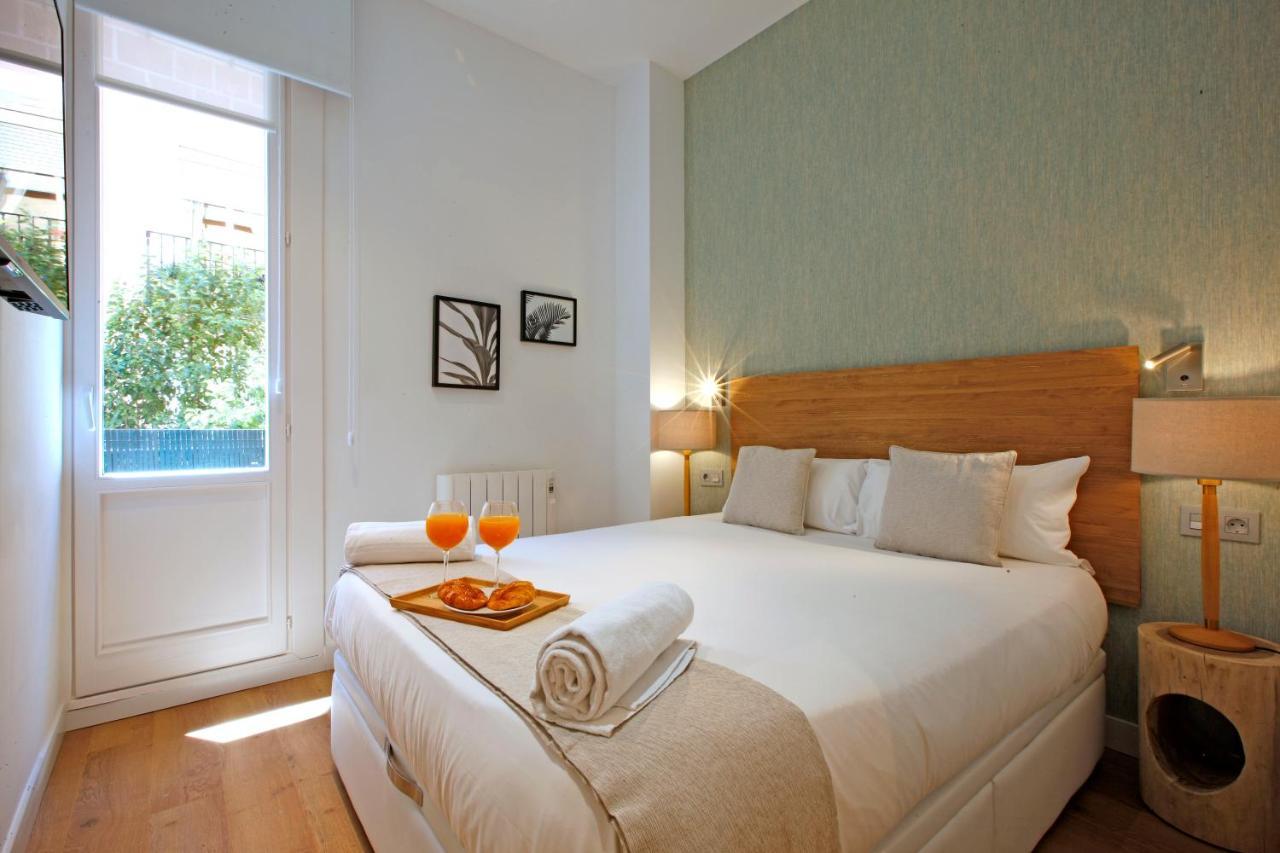 Tirso Suite Madrid Eksteriør bilde