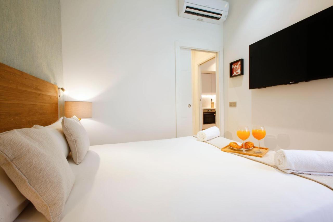 Tirso Suite Madrid Eksteriør bilde