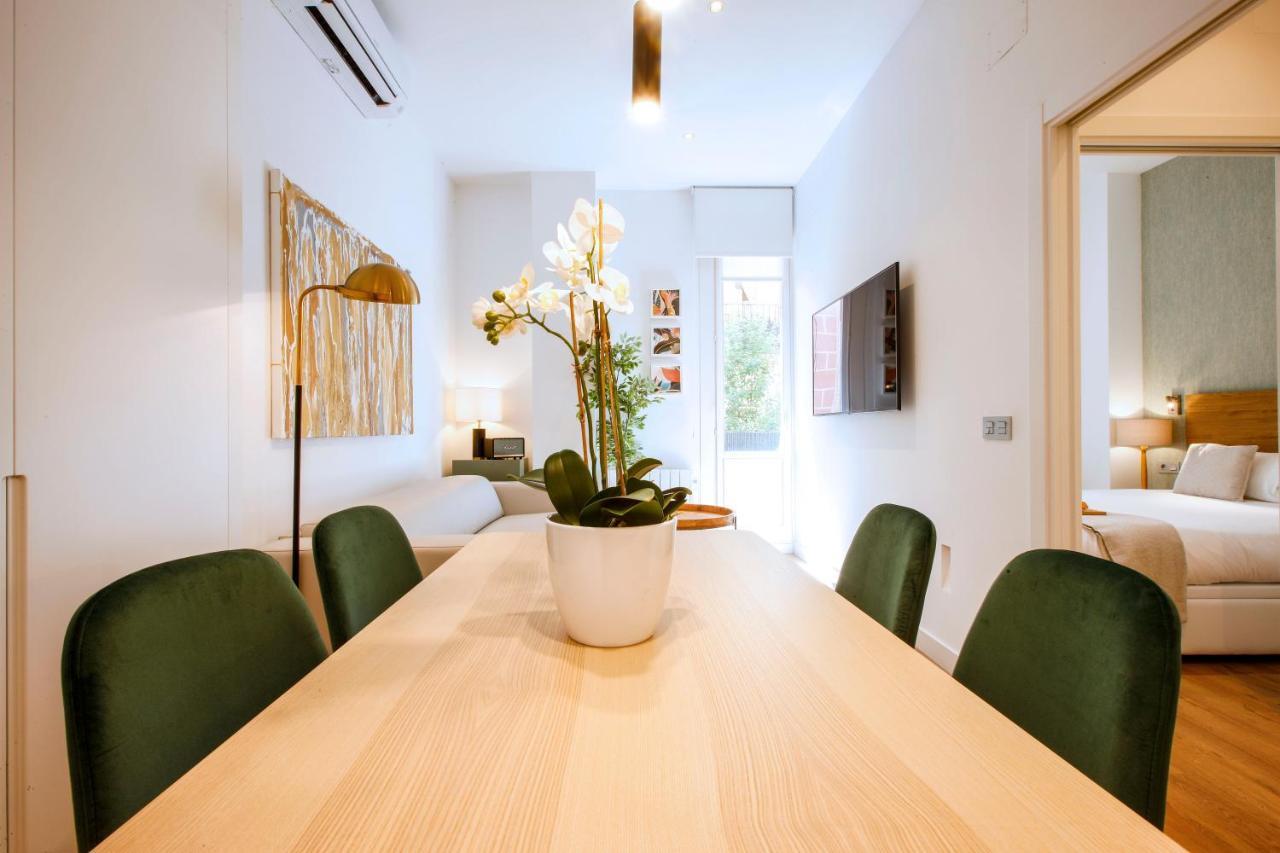 Tirso Suite Madrid Eksteriør bilde