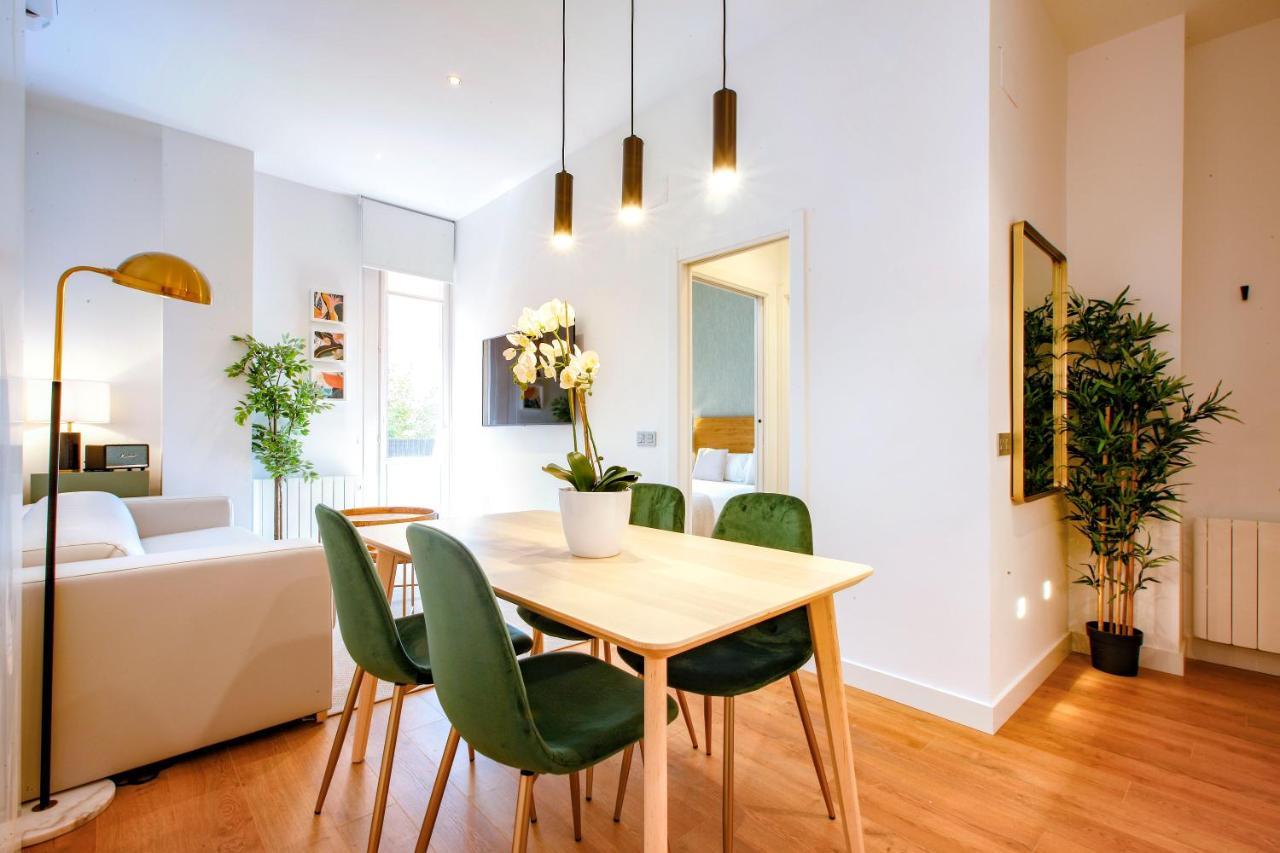 Tirso Suite Madrid Eksteriør bilde