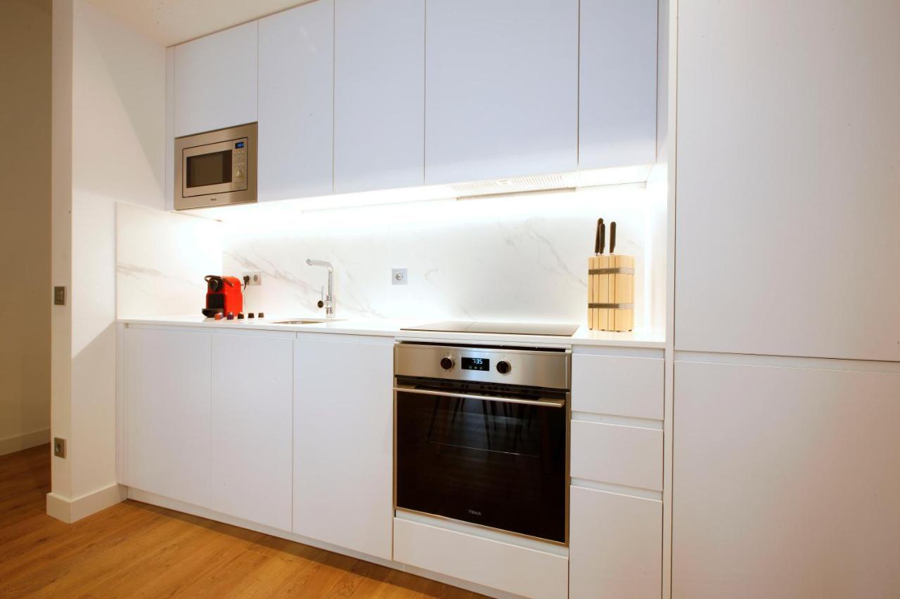 Tirso Suite Madrid Eksteriør bilde